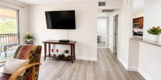 5026 River Glen Drive Gallery 4