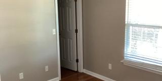 365 Creekside Drive Gallery 6