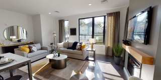 28 Mechanic Gallery 1