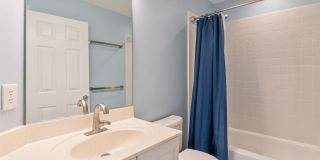 Beautiful Southern Village townhome - Furnished - Mid / Long Term lease options Gallery 19