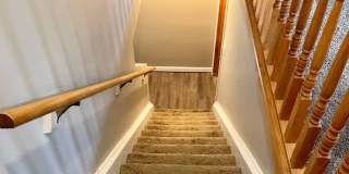 Spacious 3 bed/2 bath - walk to campus! Gallery 9