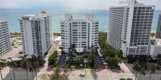 4925 Collins Ave Gallery 37