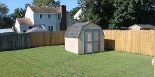 3BD/2.5BA Home minutes from Dam Neck!  Full fenced Back yard!! Gallery 22