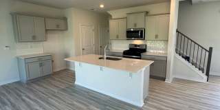 Brand-New 4 Bedroom Home in The Hamptons at Hickory – Modern Living, Pet Friendly Gallery 6