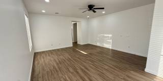 15238 W CUSTER Lane Gallery 12