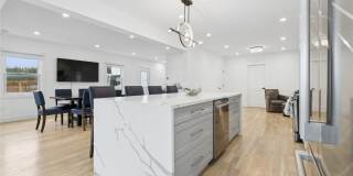 10 Sagamore Road Gallery 17