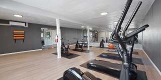 Olivo Square Apartments Gallery 21