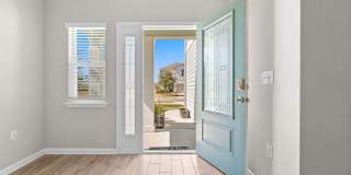 Beautiful 4 Bedroom 2.5 Baths Homes Gallery 9