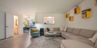 114 THAMES Drive Gallery 4