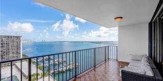 1925 Brickell Ave Gallery 5