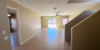 Updated 4x2 Buckeye Home *NO* Carpet & Downstairs Primary Bed! Gallery 3