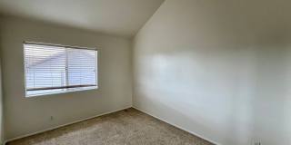 Beautiful 4 Bedroom Single Family Home with Pool and Pool Service Included for Lease in Rancho Cucamonga Beautiful 4 Bedroom Single Family Home with Pool and Pool Service Included for Lease in Rancho Cucamonga Gallery 24