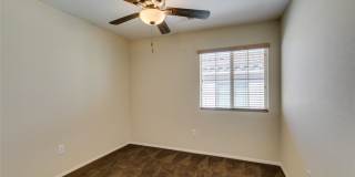 9208 Red Knoll Street Gallery 40