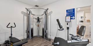 Clayton Pointe Gallery 30