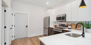 720 Thompson Street Gallery 4
