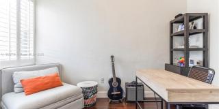 5774 SW 76th Ter Gallery 18