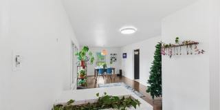 2137 Lenamon Street Gallery 4