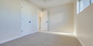 4358 38th Street Gallery 5