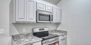 New Construction in Varenna Landing! Storm shelter and lawn care included! Gallery 13