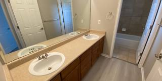 Spacious Home in Horizon Estates Gallery 32