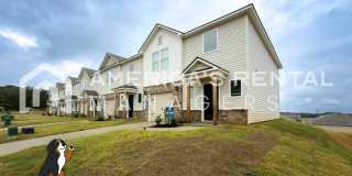 End Unit Townhome for Rent in Decatur, AL!! Available to View with 48 Hour Notice!!! Gallery 1