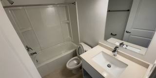 1209 Southstation Place Gallery 30