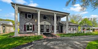 2734 Dove Street Gallery 1