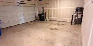 Newer single level 3 bed 2 bath home in NE Salem Gallery 16