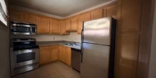 Stadium Village 2 Bedroom Condo Gallery 10