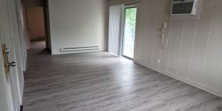 Upstairs 2 Bedroom Apartment Upstairs 2 Bedroom Apartment Gallery 10