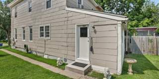 122 South Davis Street - A Gallery 1
