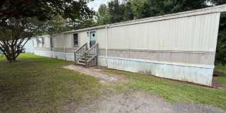 3 bedroom, 2 bath Mobile Home Gallery 1