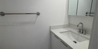1550 W 7th Ct Gallery 16