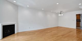 14101 Dickens St Gallery 6