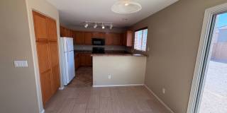 Updated 4x2 Buckeye Home *NO* Carpet & Downstairs Primary Bed! Gallery 9