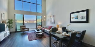 The Mansfield at Miracle Mile Gallery 13
