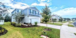 Annual UNfurnished NEW 4/ 2 1/2 home off State Route-70 in Bradenton Gallery 1