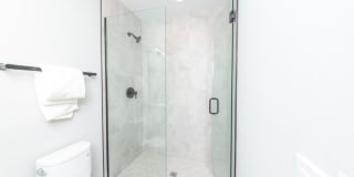 4409 N Seeley Gallery 4