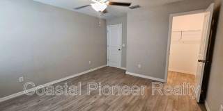 6822 King Crk Dr. Gallery 37