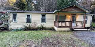 Lakebay 3 Bedroom Available Now, Fenced Yard  More! Gallery 1