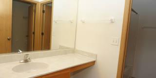Beautiful and cozy 3 bedroom home with 2.1 bath Gallery 34