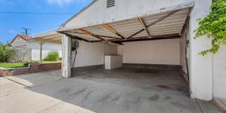 Spacious 4-Bed Home with Backyard, Garage & Prime Westside Access Gallery 15