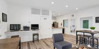 Deerfield Village on Fort Lowell Gallery 21