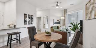 Coya Vegas Apartments Gallery 11