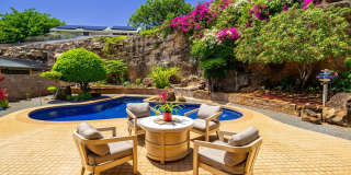 Spacious with split a/c units, solar, comfortable Island Home in Beautiful Kahala! Gallery 16