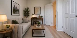 232 Walnut St. Gallery 6