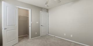 7135 Elder Street Gallery 43