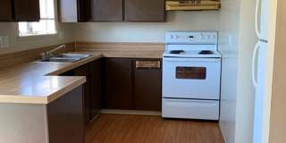 Unit in 8-plex complex Gallery 7