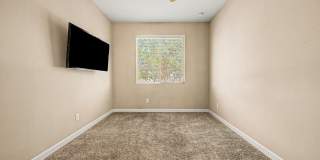 1619 N HILLCREST Gallery 16
