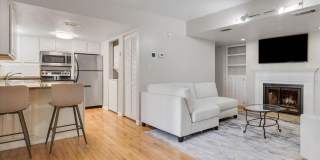 517 E Jefferson Street Gallery 2